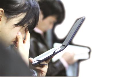 “屏读之民”和他们正在缺失的注意力