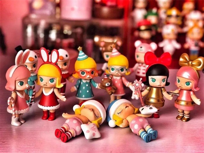 那些用企业微信的企业，都“悄悄”上市了