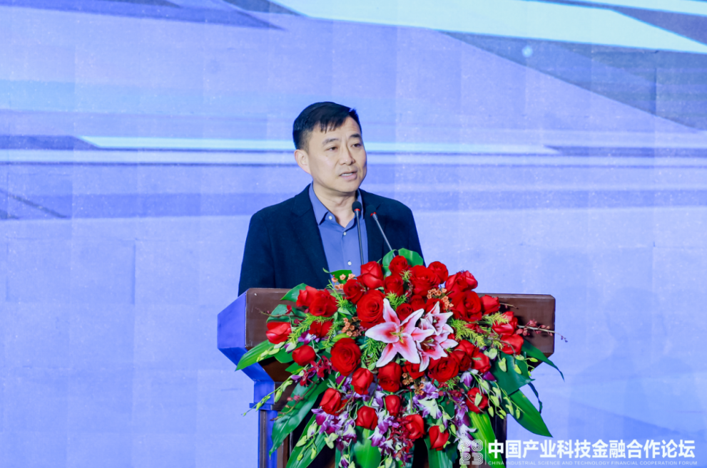 国内首份《企业办公电脑租赁标准化发展报告》发布